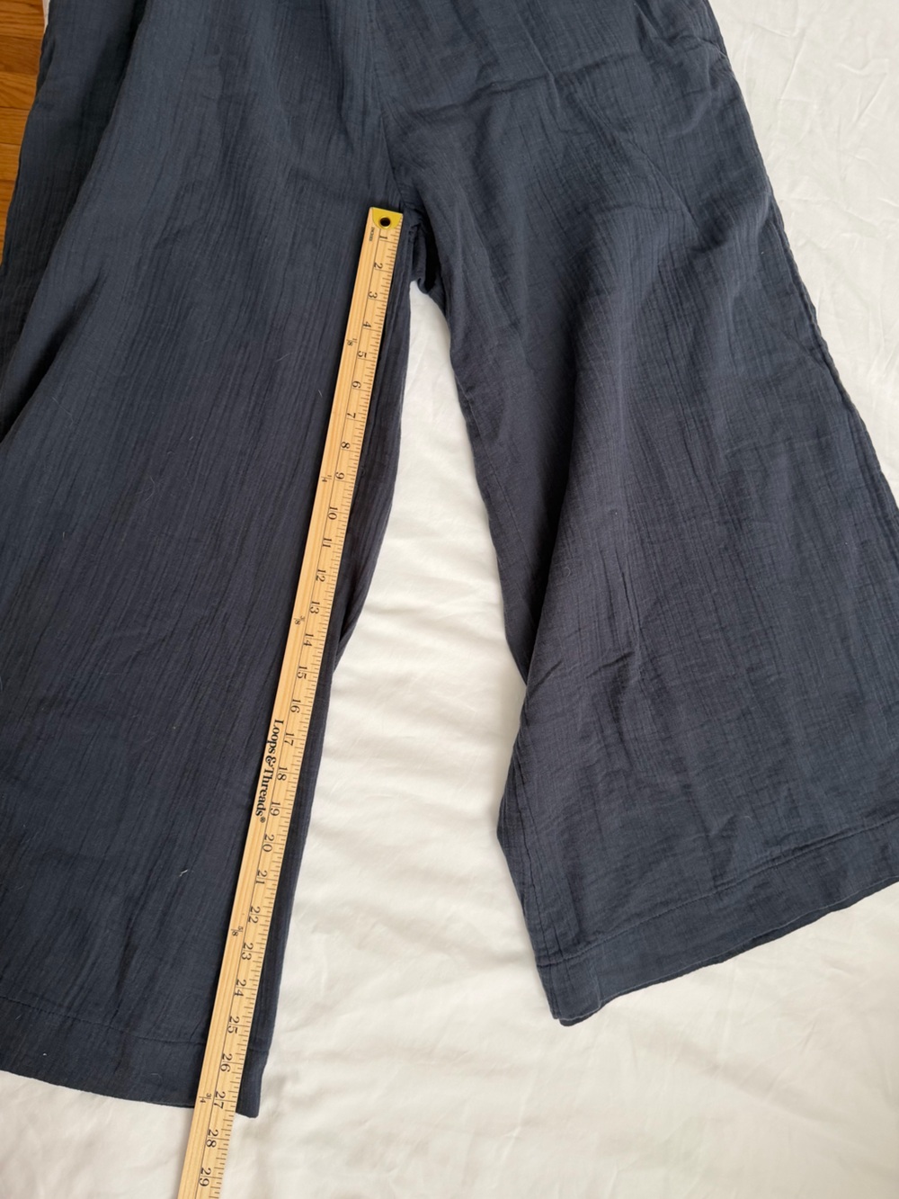 NWT Quince Organic Cotton Gauze Smocked Wide Leg Jumpsuit, size L - Picture 4 of 7